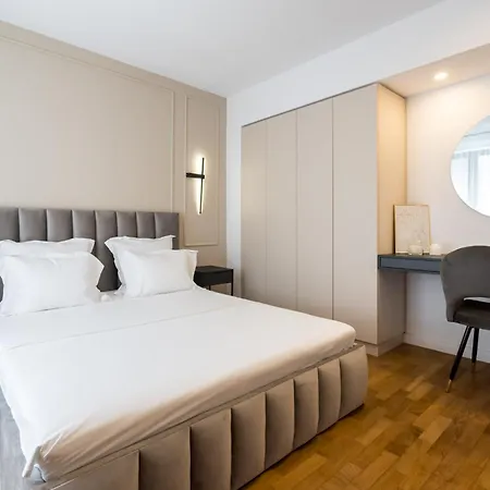 Apartment The Artist Center