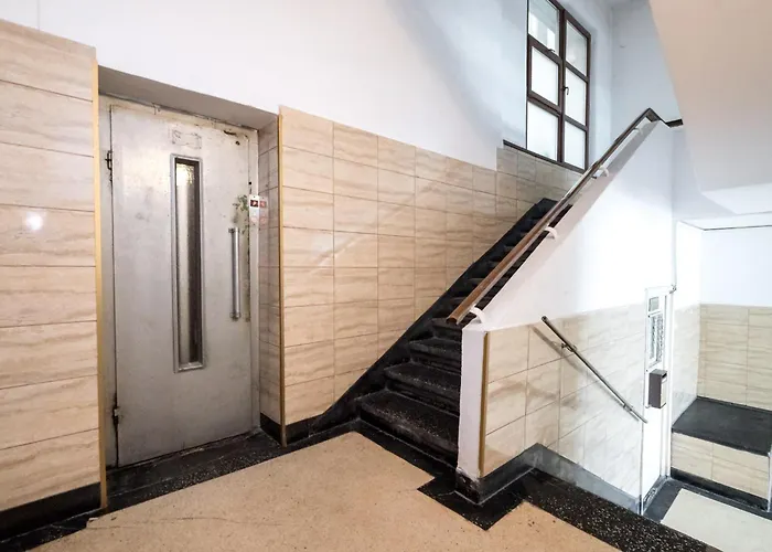 The Artist Center Bucureşti