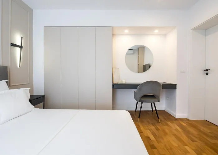 The Artist Center Apartament *