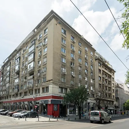 The Artist Center Апартаменти