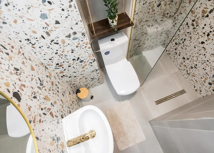 The Artist Center Бухарест