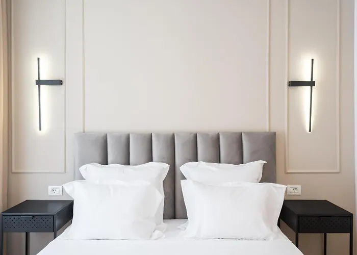 The Artist Center Бухарест