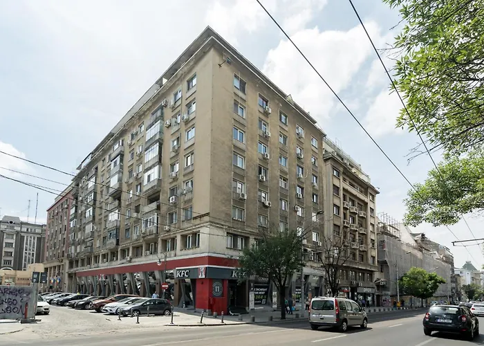 The Artist Center Апартаменти