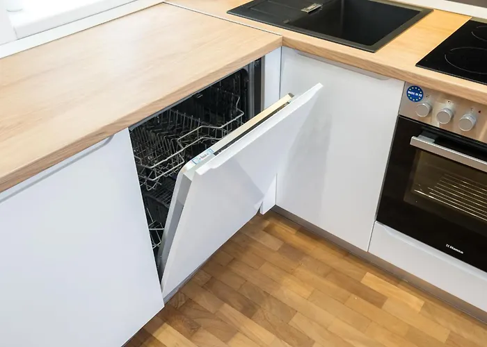 The Artist Center Бухарест